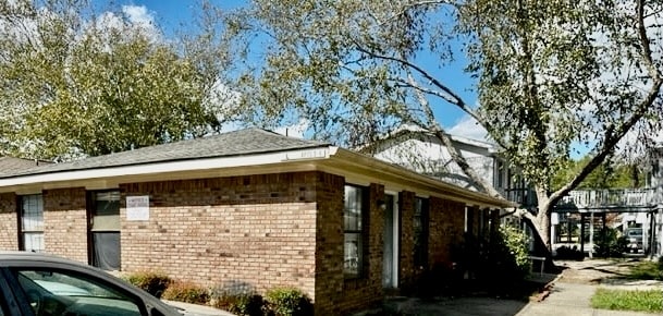 Gallery Photo 0