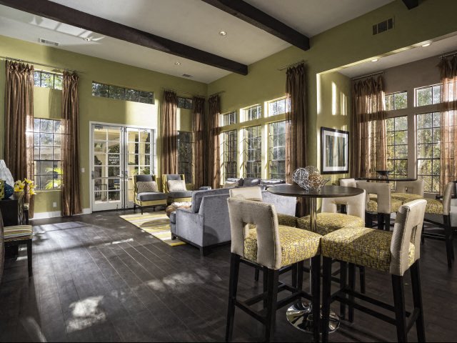 Westcreek Apartments Lounge