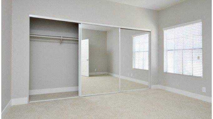 Gallery Photo 6