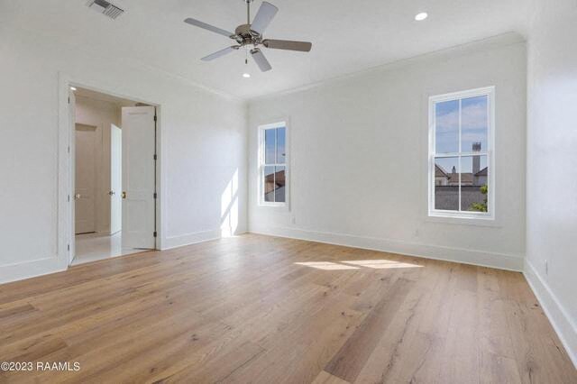 Gallery Photo 10