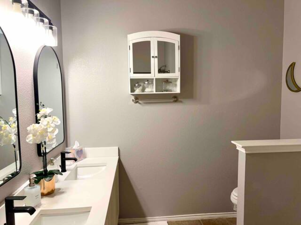 Gallery Photo 1