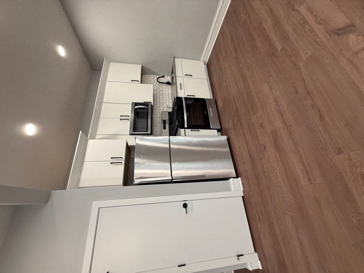 Gallery Photo 6