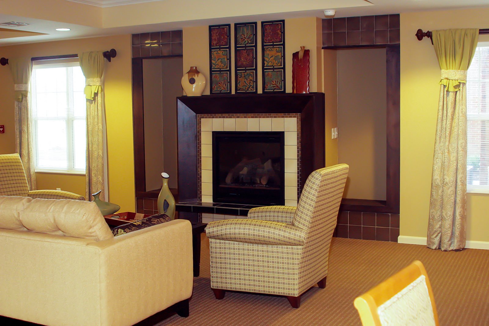 Resident Clubhouse, large seating area, fireplace