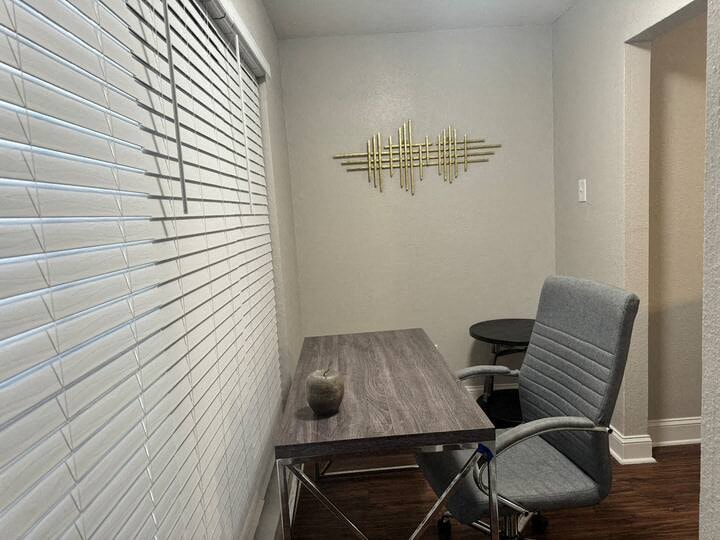 Gallery Photo 11