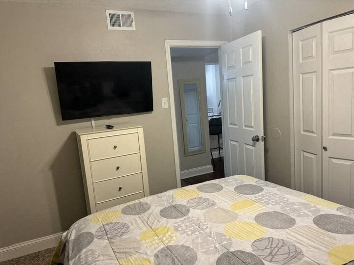 Gallery Photo 2