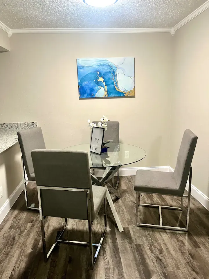 Gallery Photo 2
