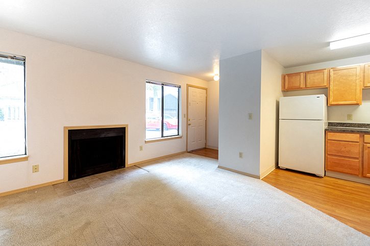 Pacific: 1 Bed, 1 Bath Flat Pacific: 1 Bed, 1 Bath Flat
