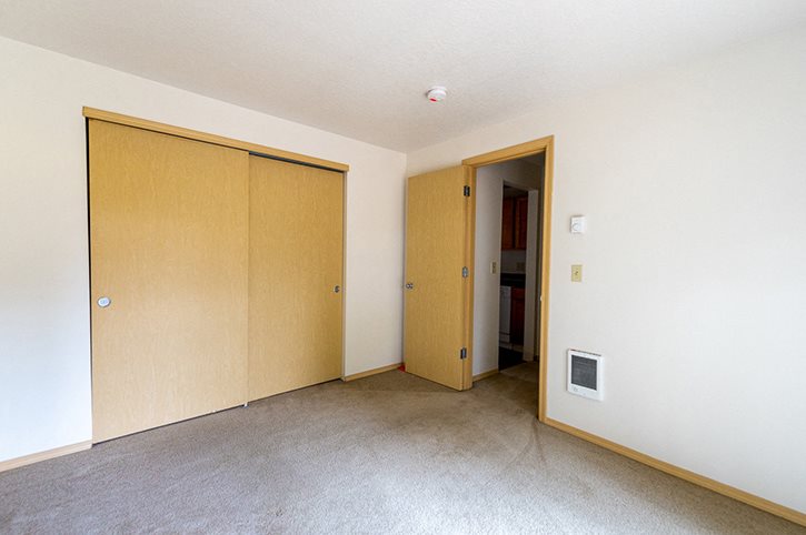 Pacific: 1 Bed, 1 Bath Flat Pacific: 1 Bed, 1 Bath Flat