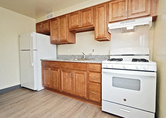 Princeton Court – Kitchen - Dining – Appliances Included – Updates - 24 Hour Emergency Maintenance –Cable Ready - Storage - Ask for a Tour – Not Pet Friendly
