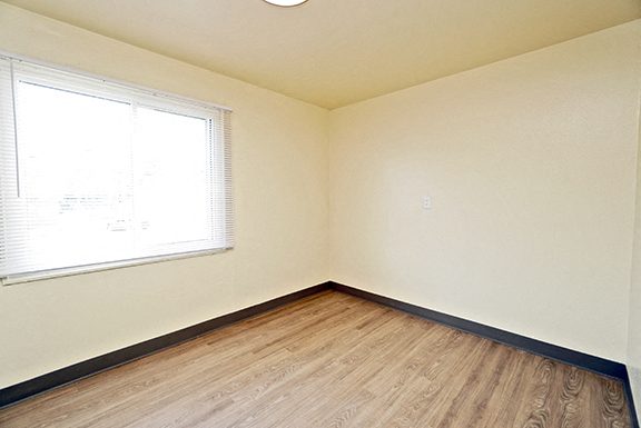 Princeton Court – Kitchen - Dining – Appliances Included – Updates - 24 Hour Emergency Maintenance –Cable Ready - Storage - Ask for a Tour – Not Pet Friendly