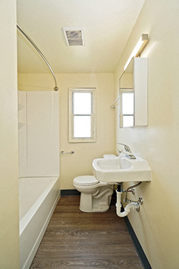 Princeton Court – Bathroom – Master Bathroom - On-Site Laundry - 24 Hour Emergency Maintenance – Ask for a Tour - Extra Storage – Not Pet Friendly