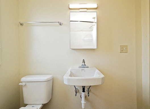 Princeton Court – Bathroom – Master Bathroom - On-Site Laundry - 24 Hour Emergency Maintenance – Ask for a Tour - Extra Storage – Not Pet Friendly