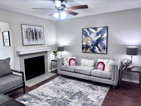 Gallery Photo 7