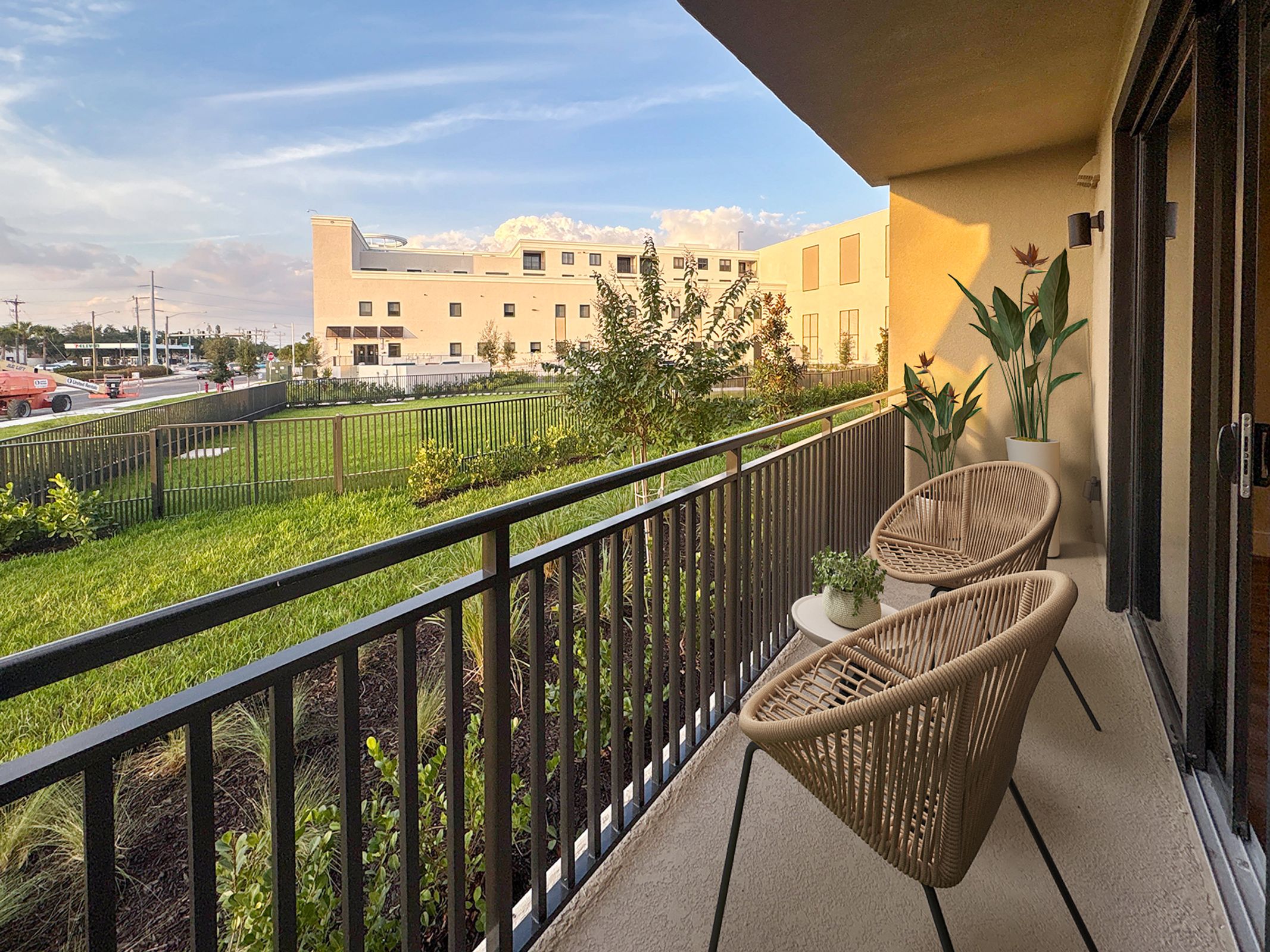 Bimini Square Apartments 6 of 7