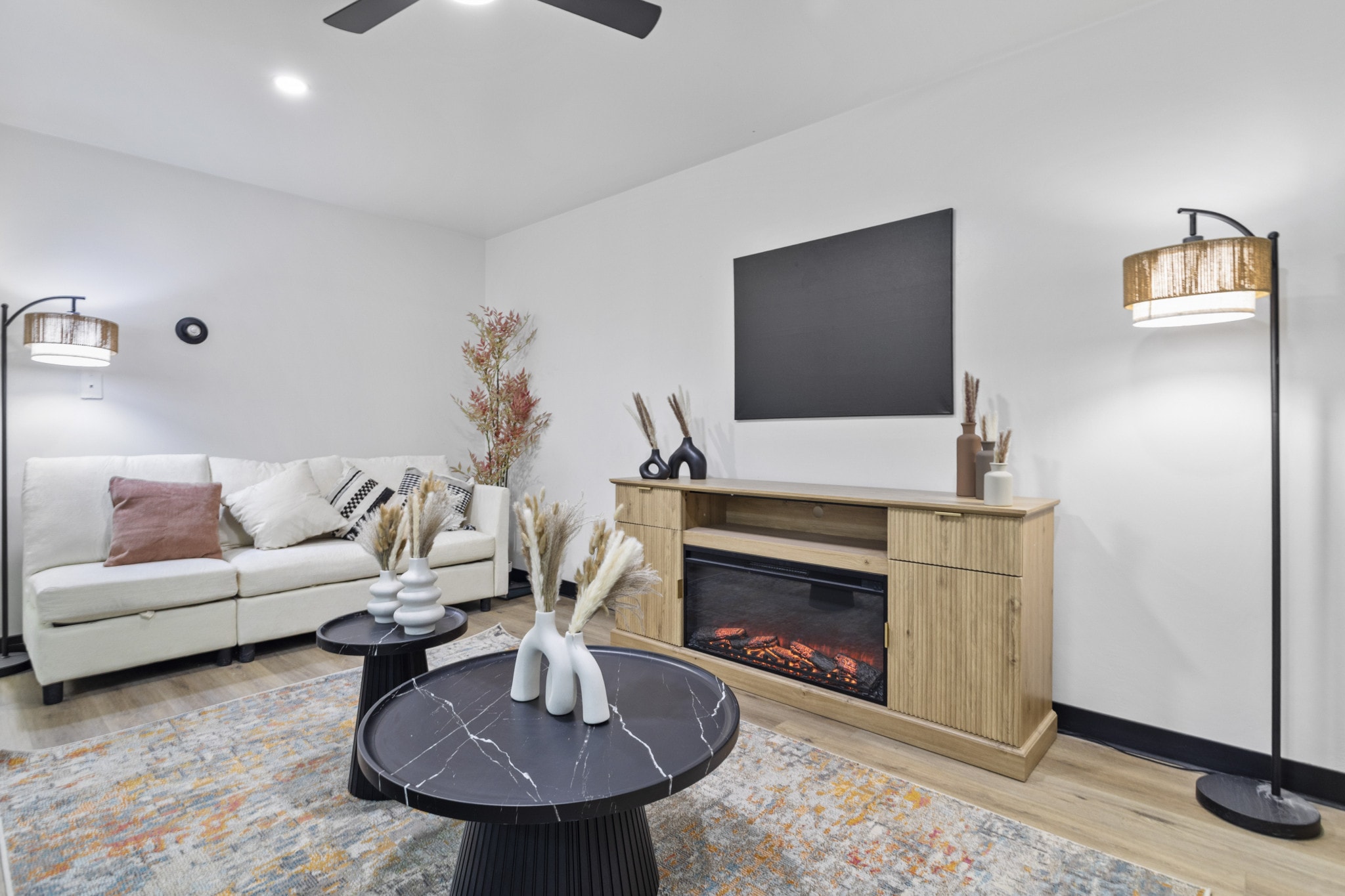 Gallery Photo 17