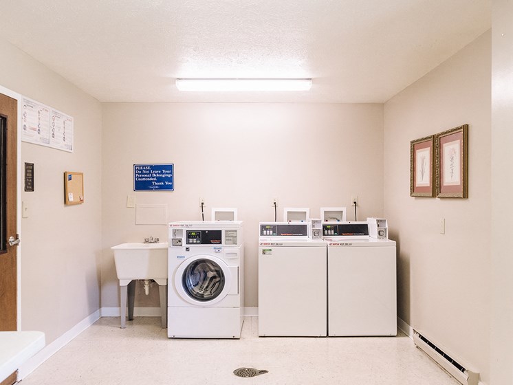 Laundry Center at Fairington Fort Wayne