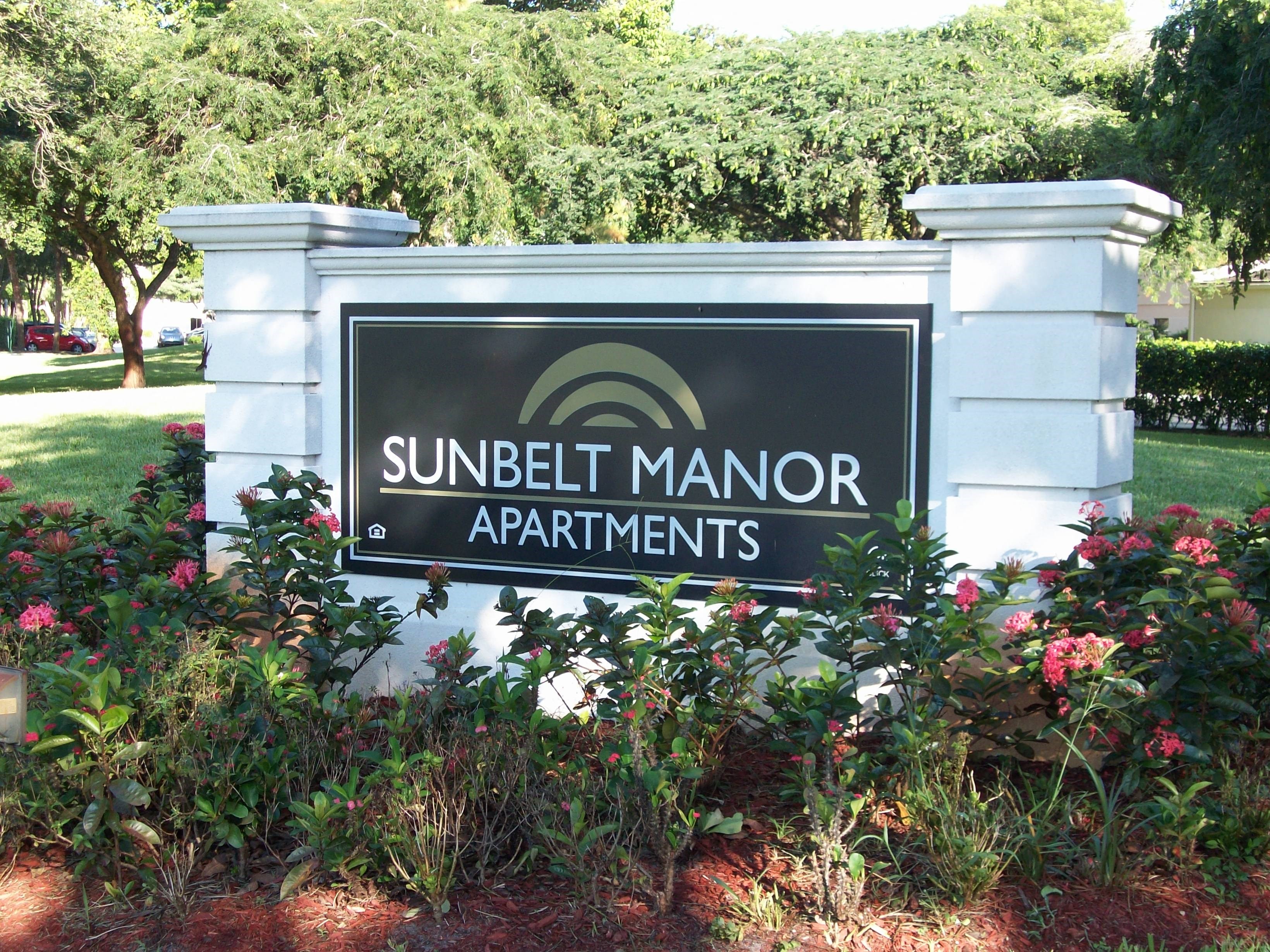 Sunbelt Manor Hollywood FL