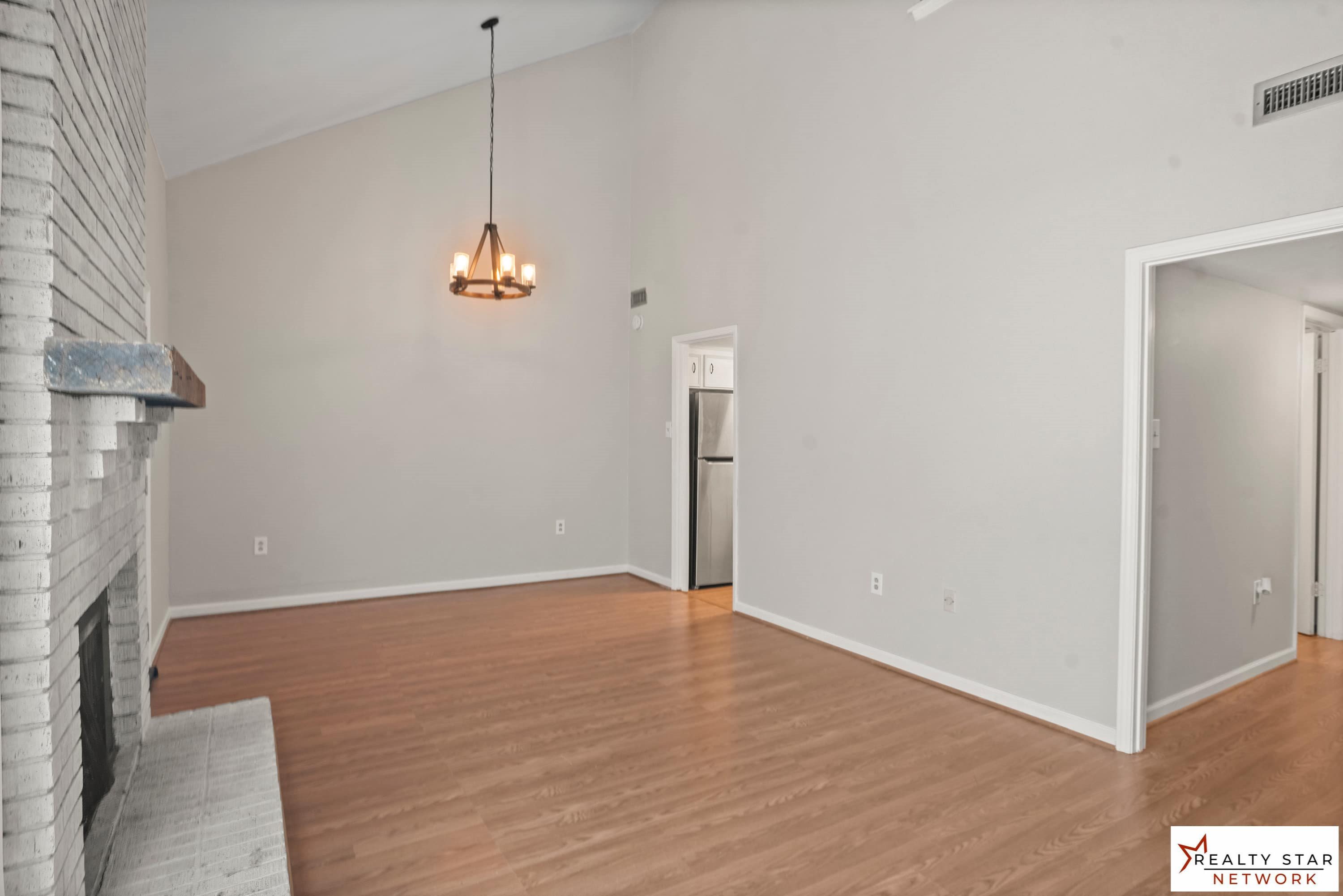 Gallery Photo 1