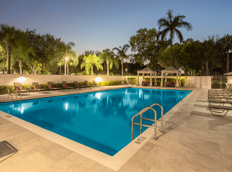 Village Crossing apartments swimming pool in West Palm Beach, Florida