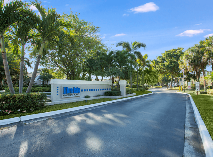 Blue Isle apartments for rent in Coconut Creek, Florida