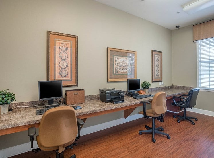 Greenbrier Estates apartments business center in Slidell, Louisiana