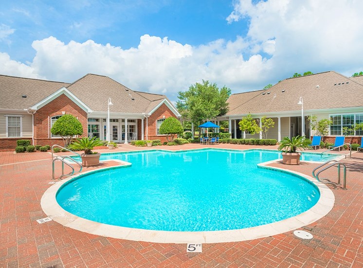 Greenbrier Estates apartments swimming pool in Slidell, Louisiana