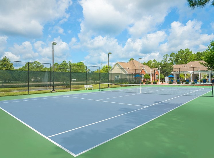 Greenbrier Estates apartments tennis court in Slidell, Louisiana