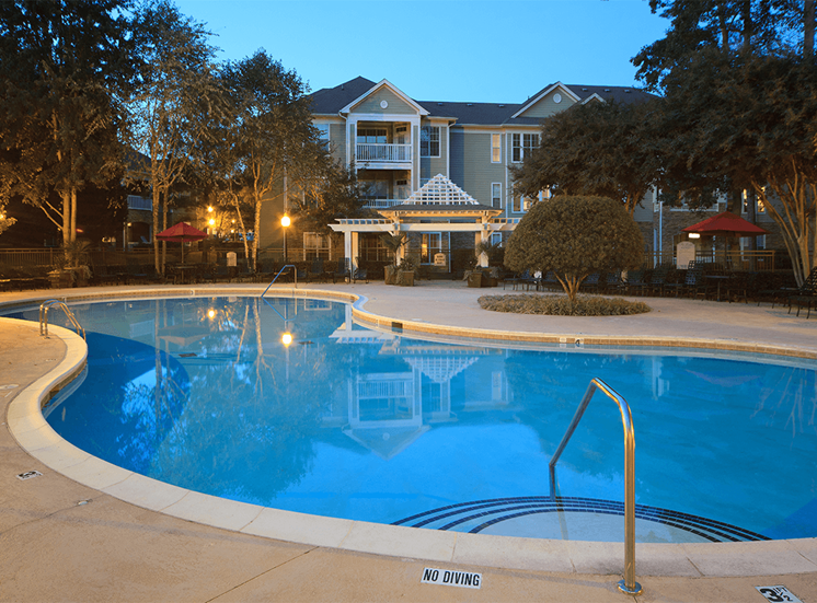 The Lodge at Crossroads apartments swimming pool in Cary, North Carolina