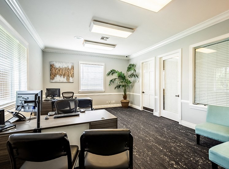 Mallory Square apartments leasing center in Tampa, Florida