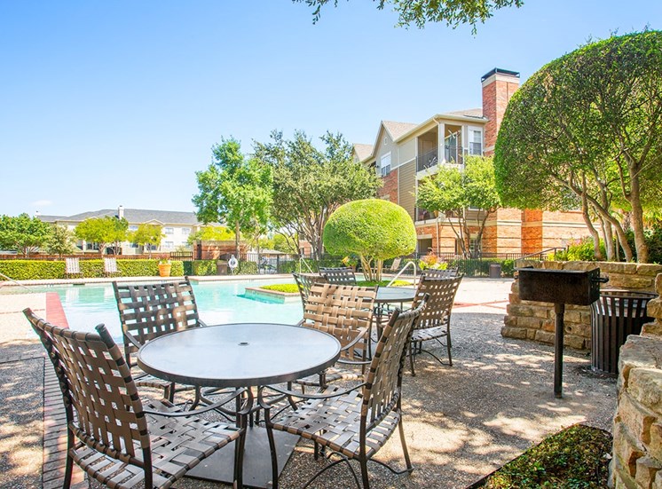 Verandah at Valley Ranch apartments poolside BBQ picnic area in Irving, Texas