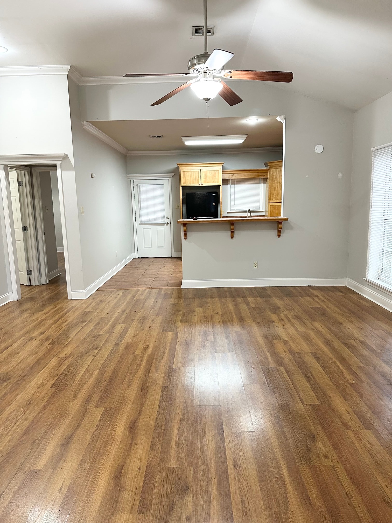 Gallery Photo 13