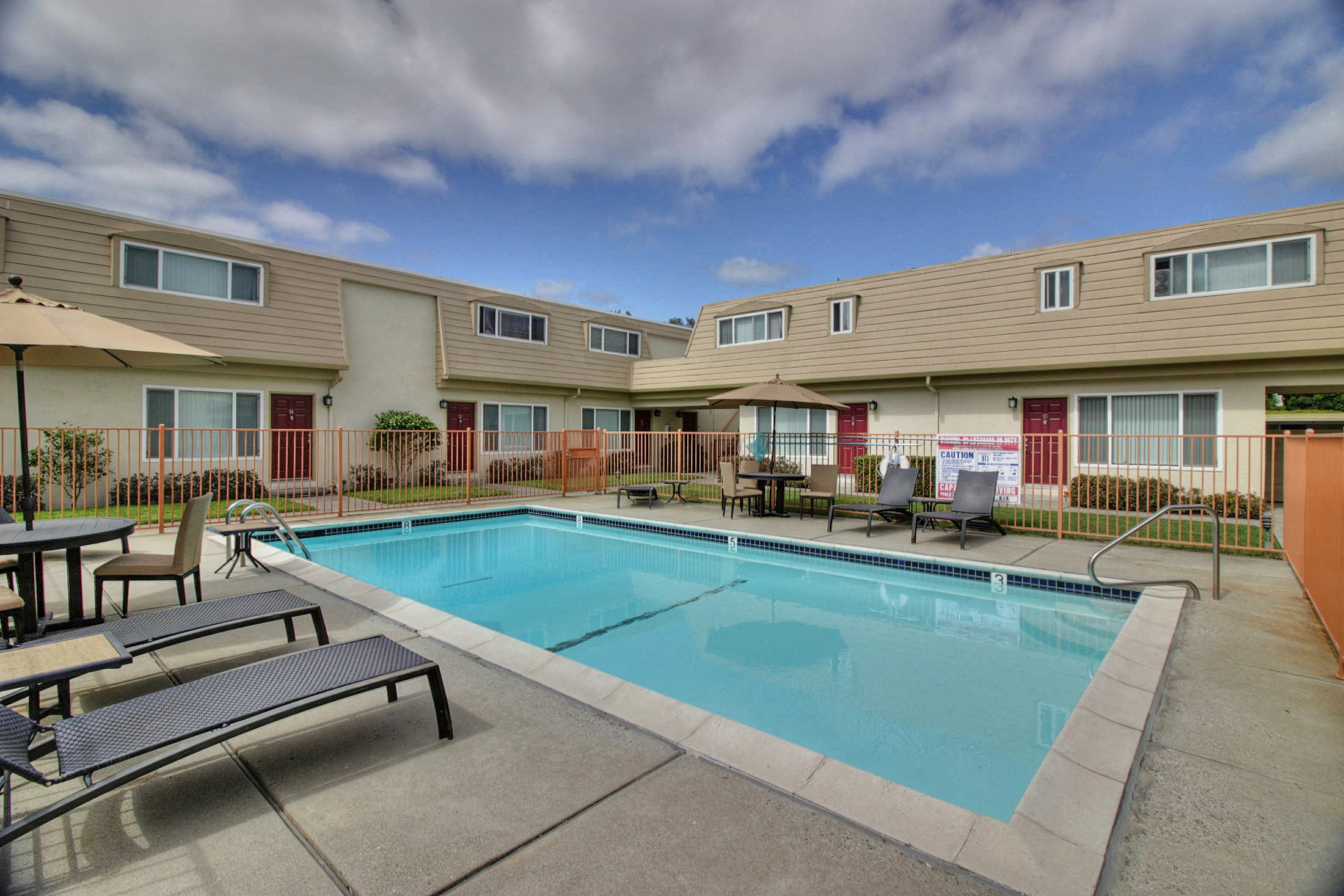 St. Croix Apartments in Mountain View, CA