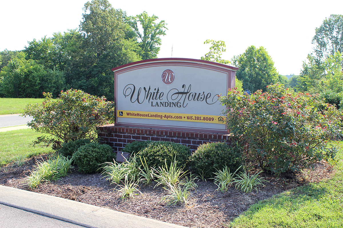 White House Landing Apartments in White House, TN