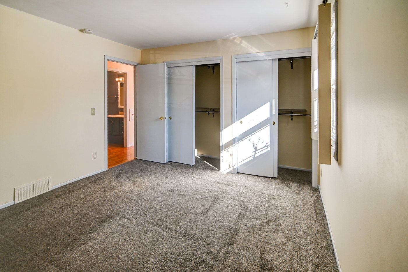 Gallery Photo 18