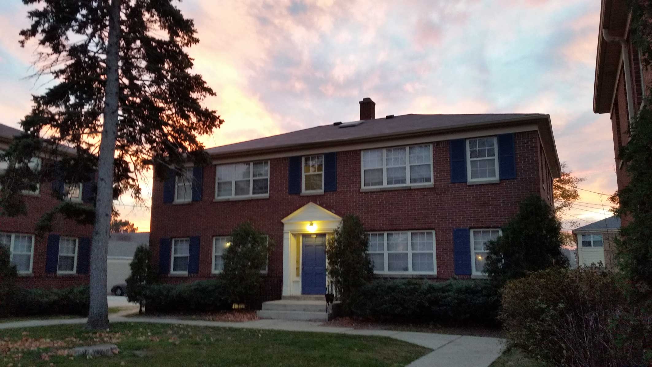 Bay Colony Apartments Apartments in Whitefish Bay, WI RENTCafe