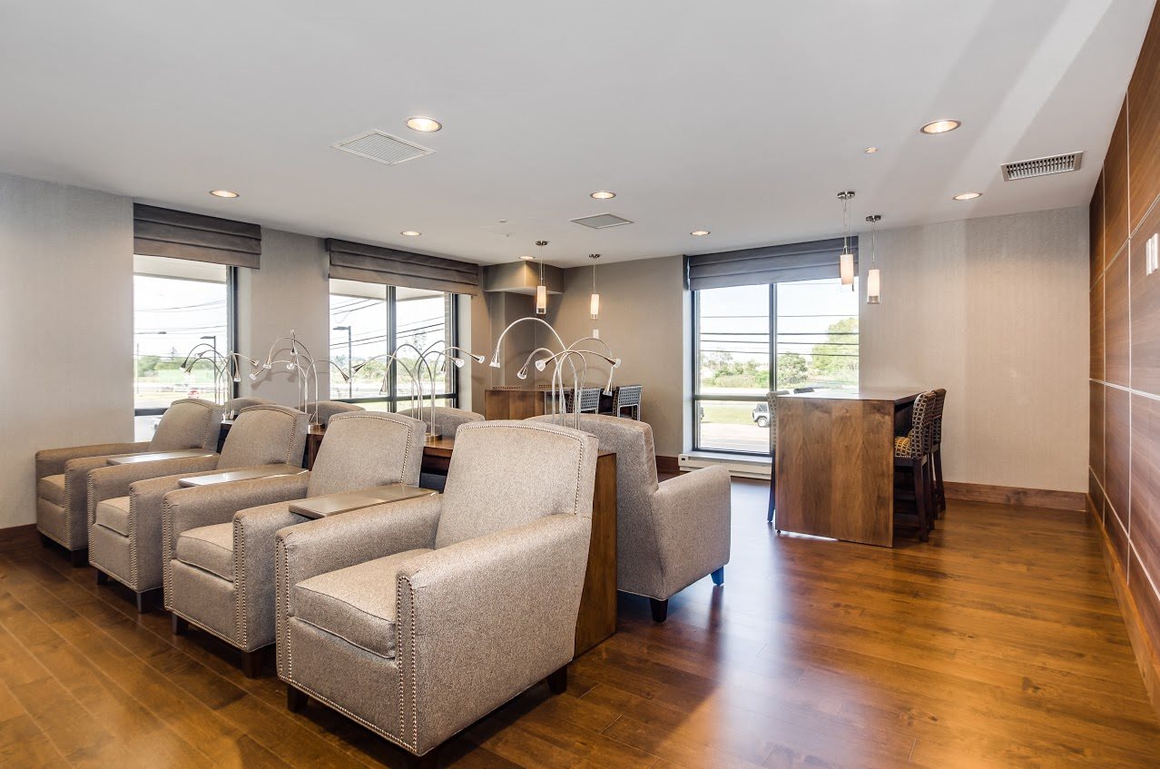 Apartments in East Rutherford, NJ The Monarch