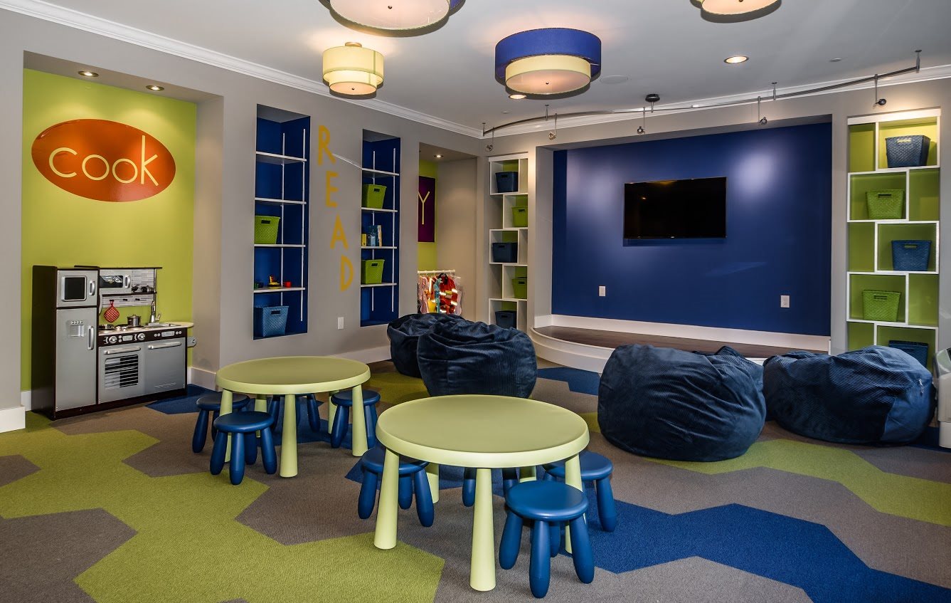 Apartments in East Rutherford, NJ The Monarch