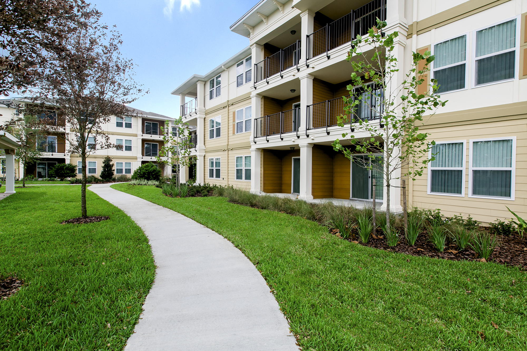 vista park apartments brooksville fl