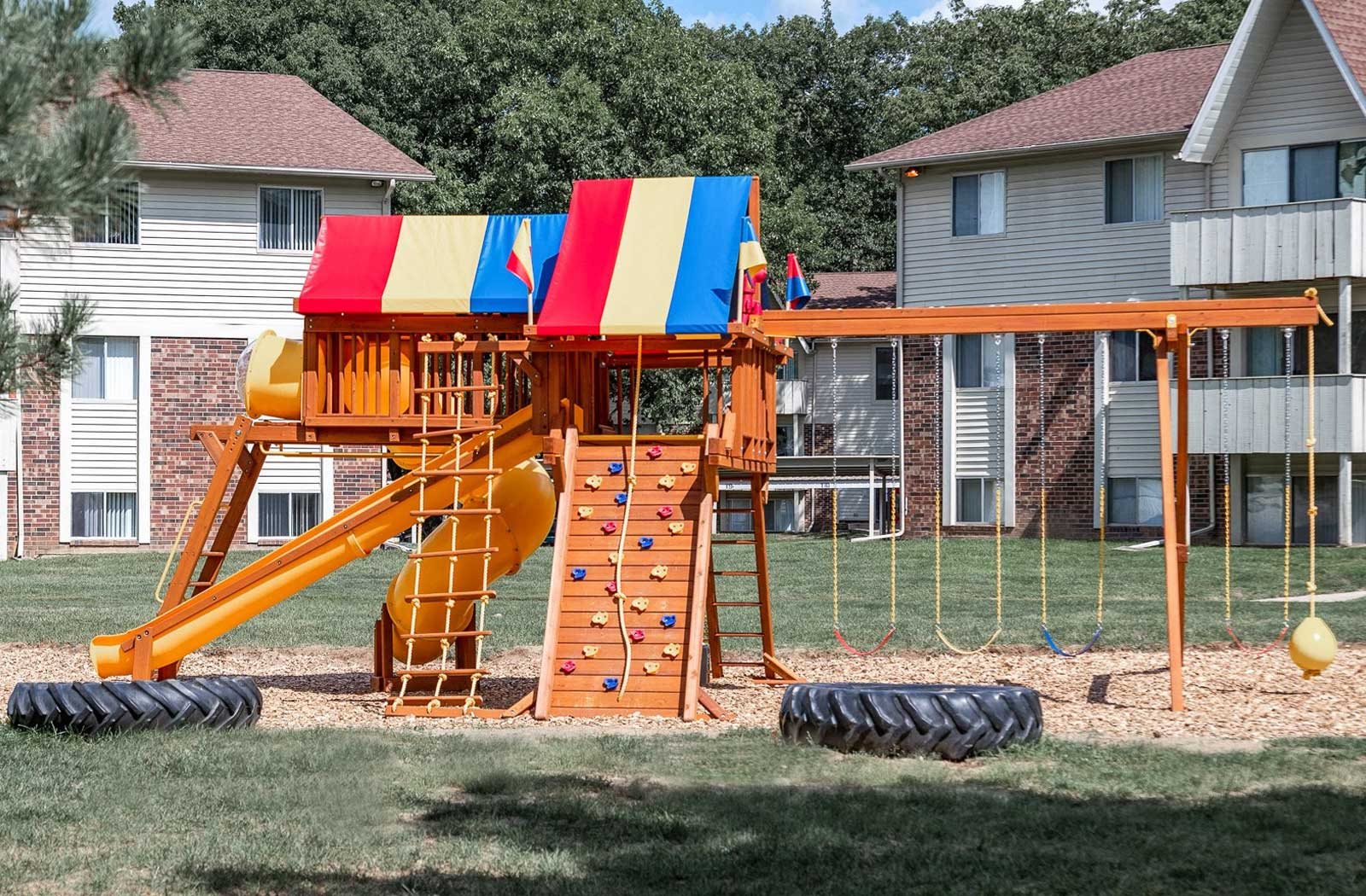 Castle Pointe Apartments Apartments in East Lansing, MI