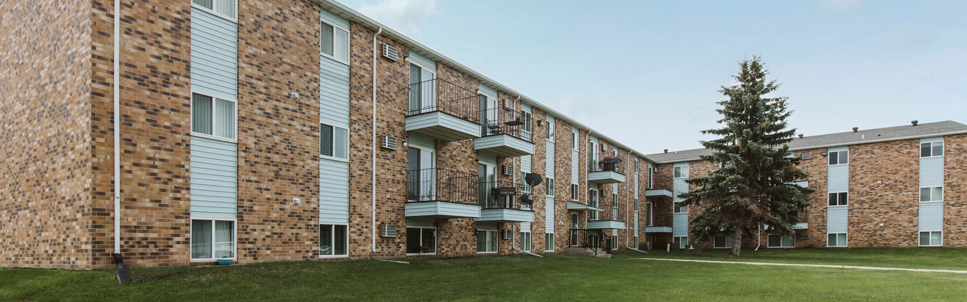 Grandview II Apartment and Community Amenities