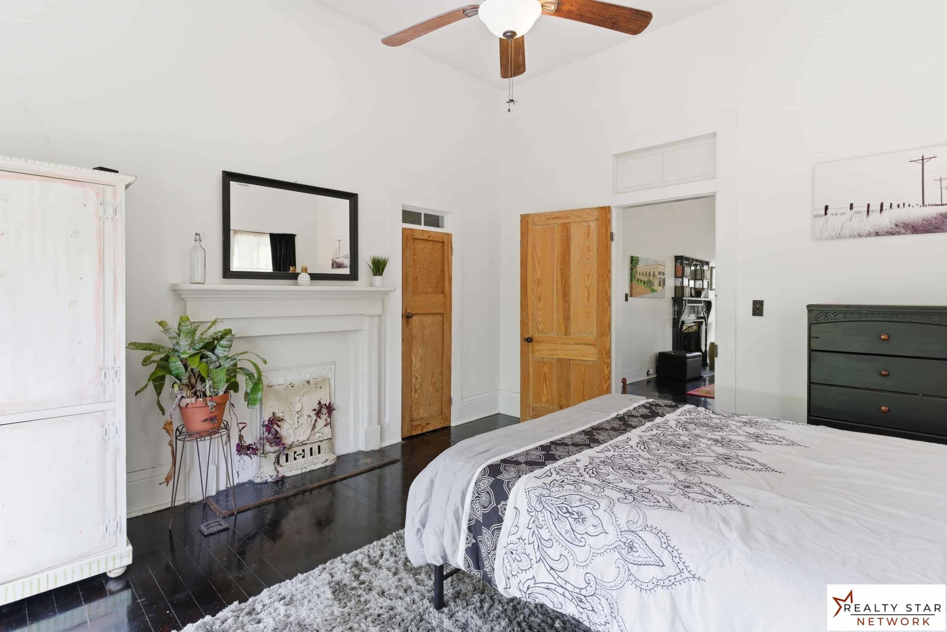 Gallery Photo 17