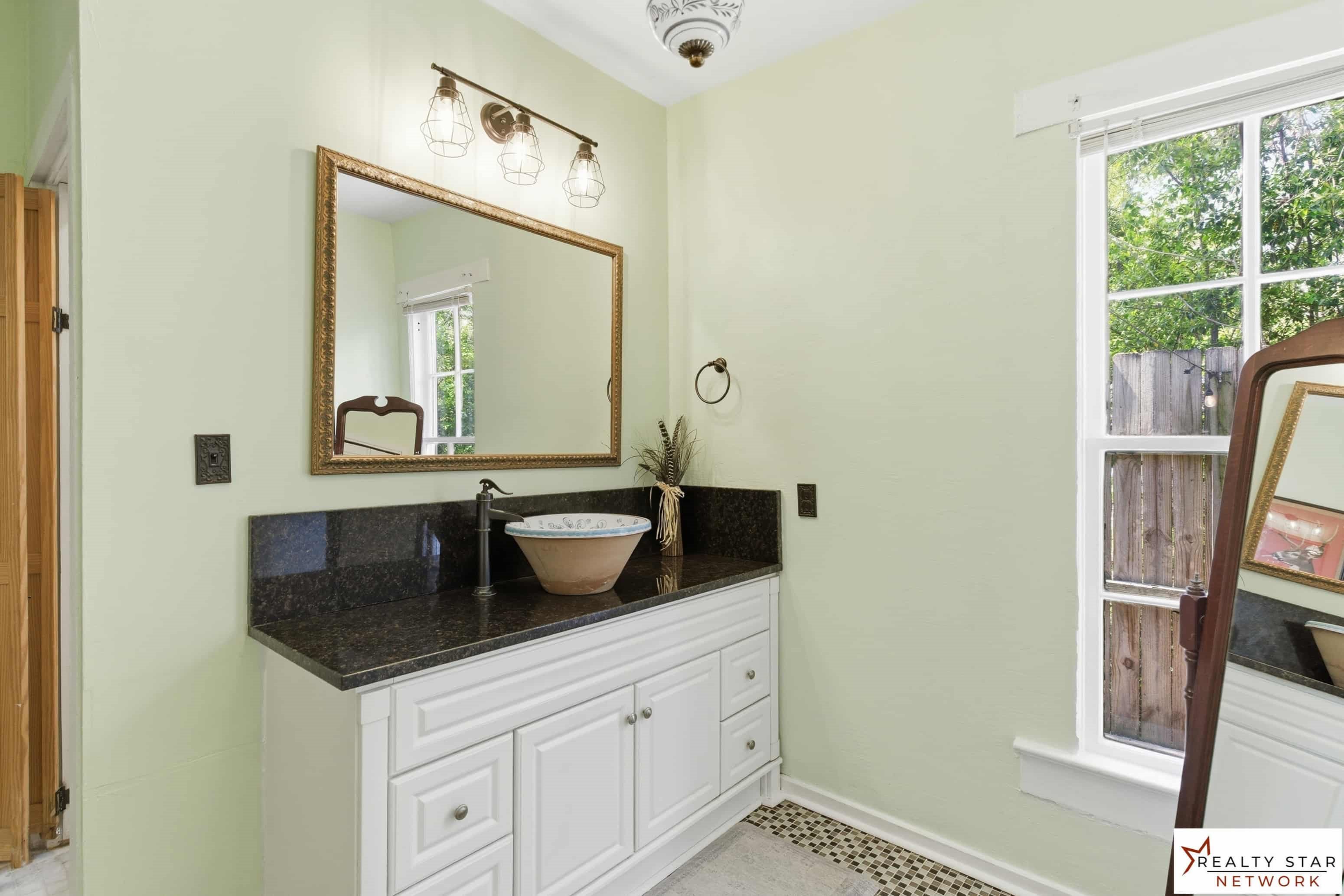 Gallery Photo 29