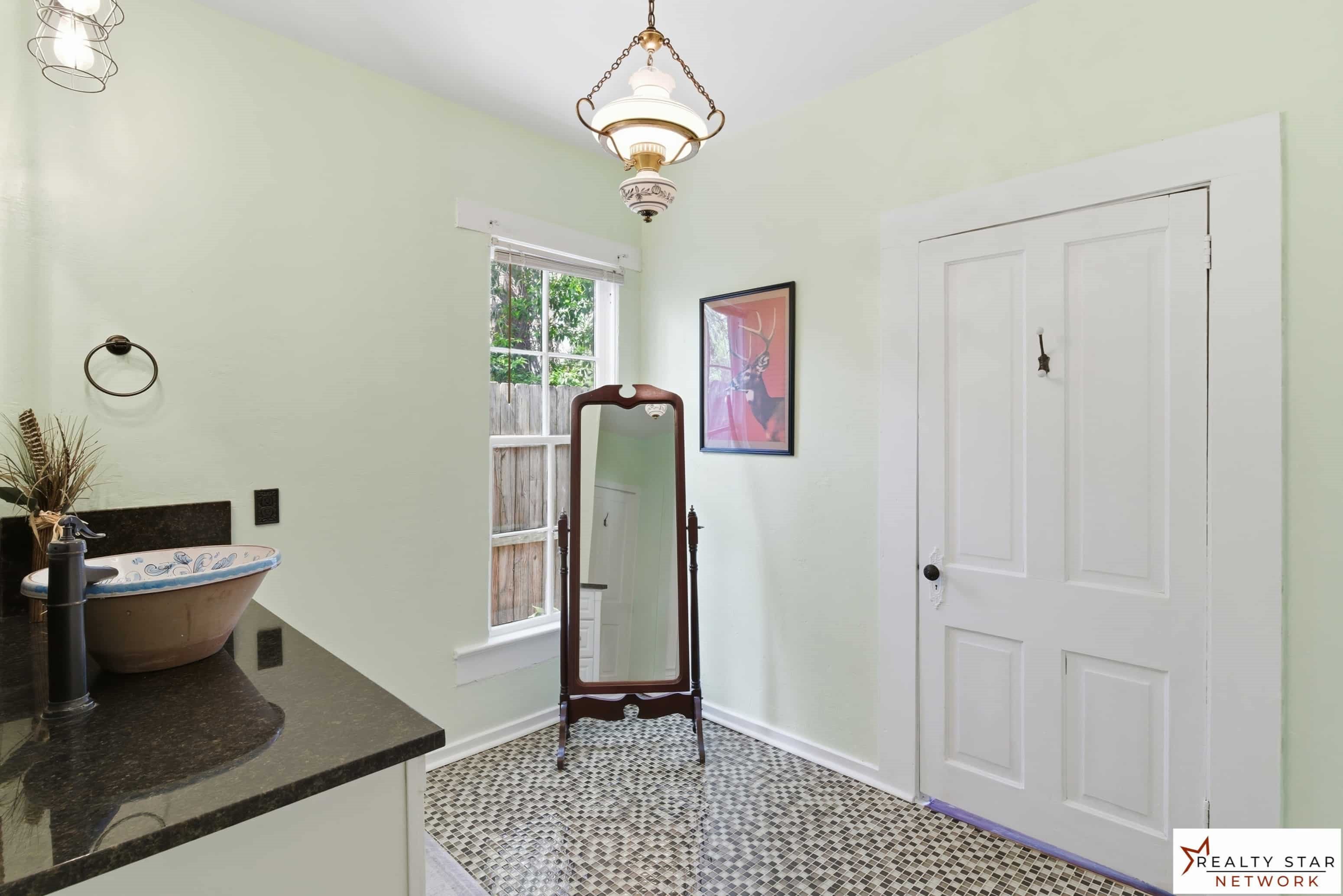 Gallery Photo 4