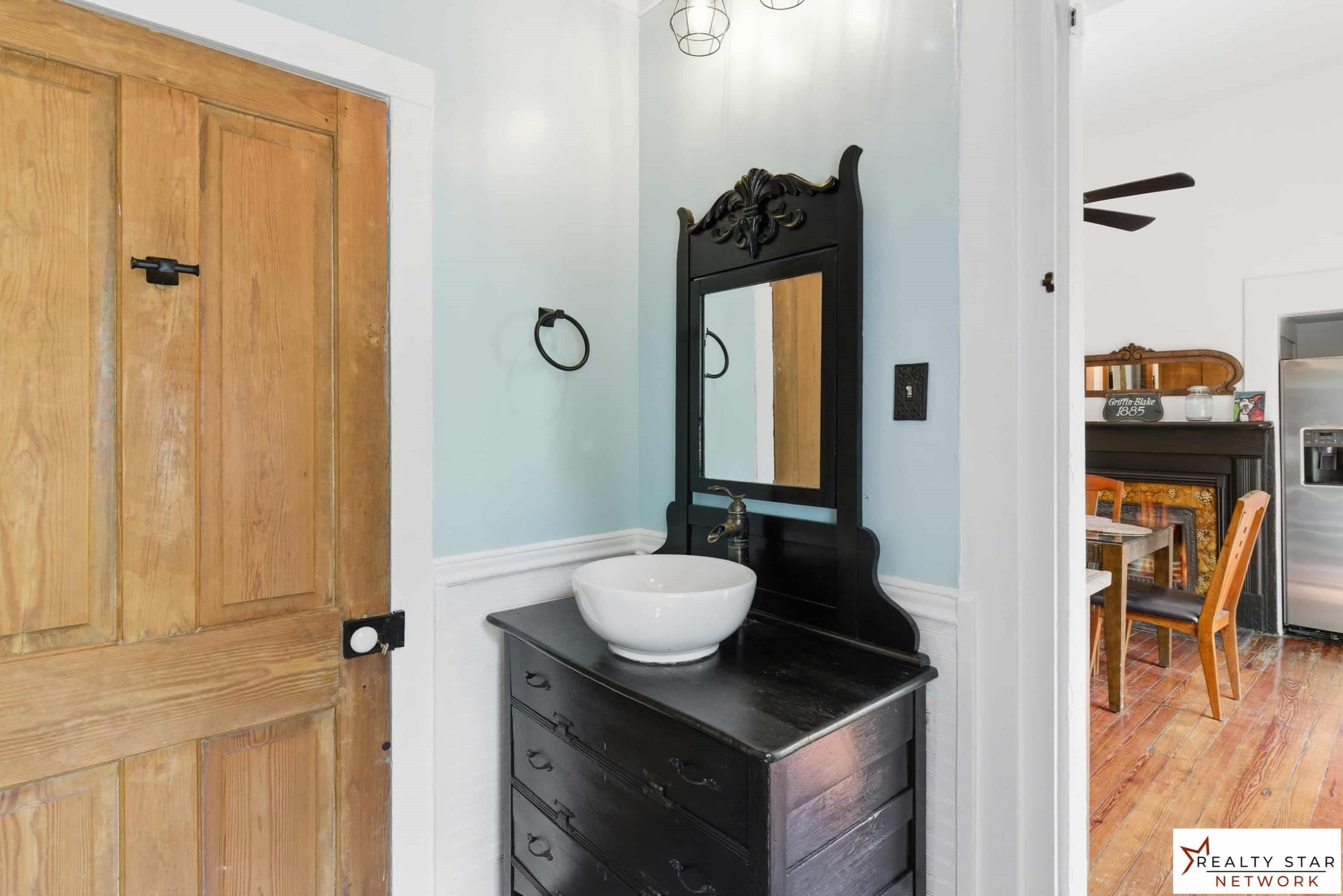 Gallery Photo 19