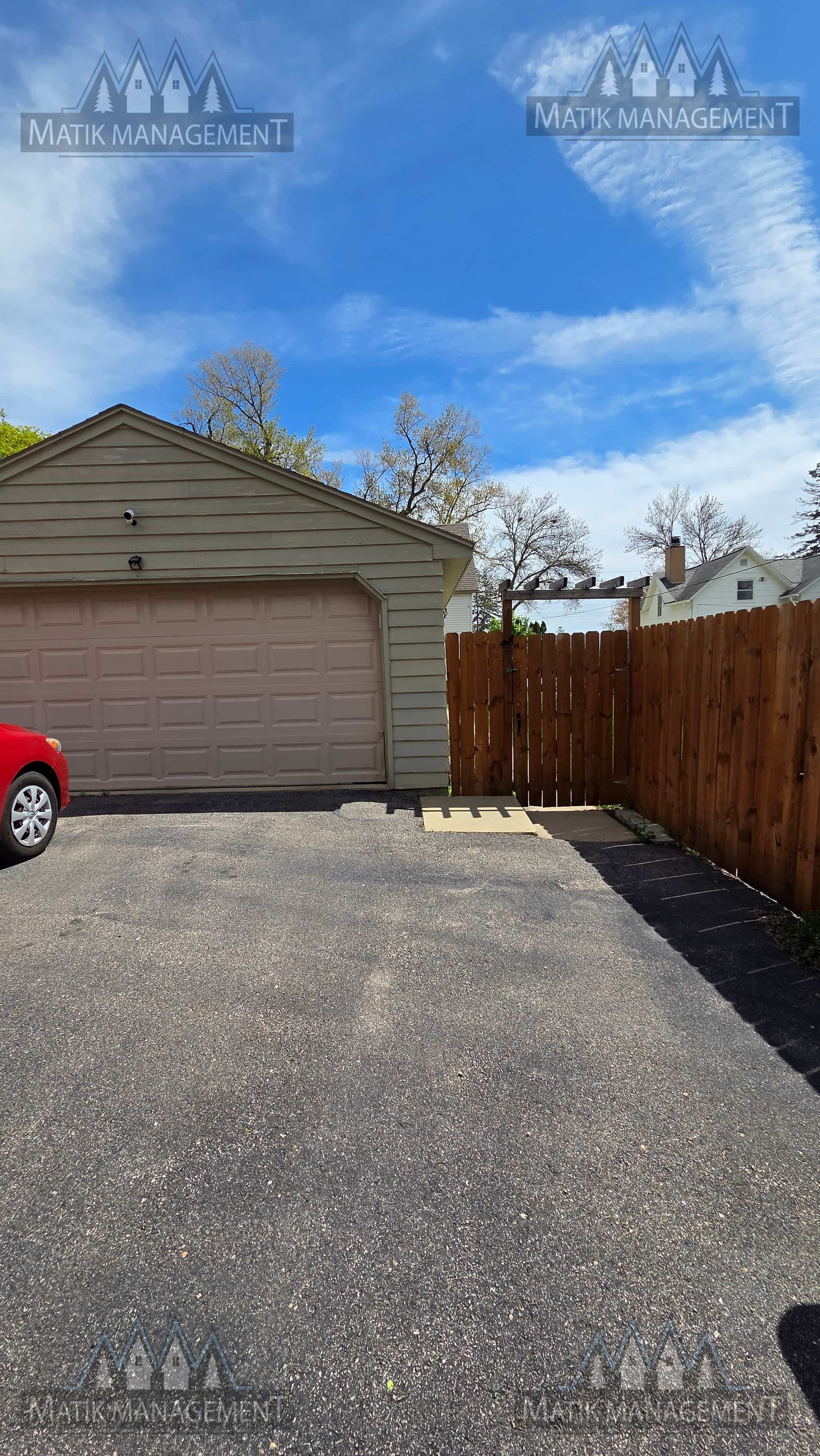 Gallery Photo 52