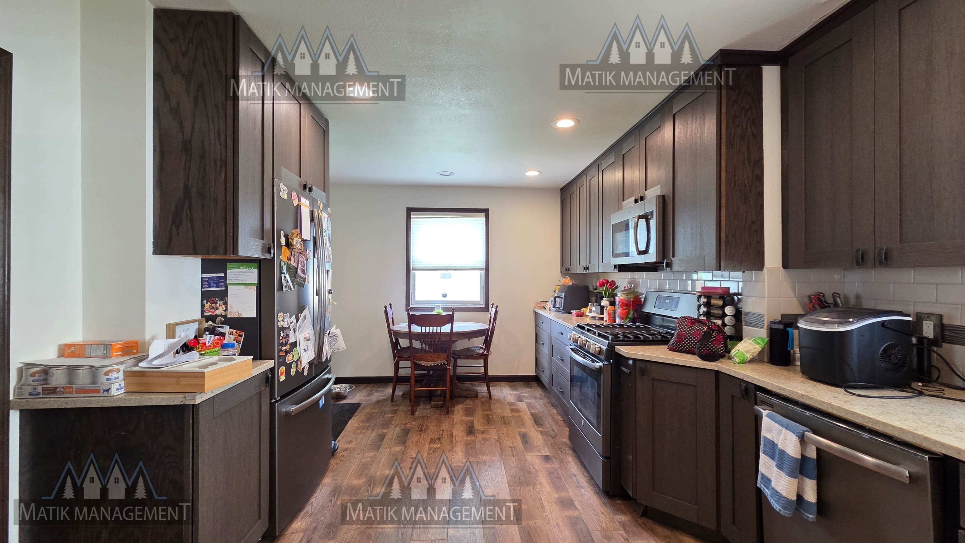 Gallery Photo 44