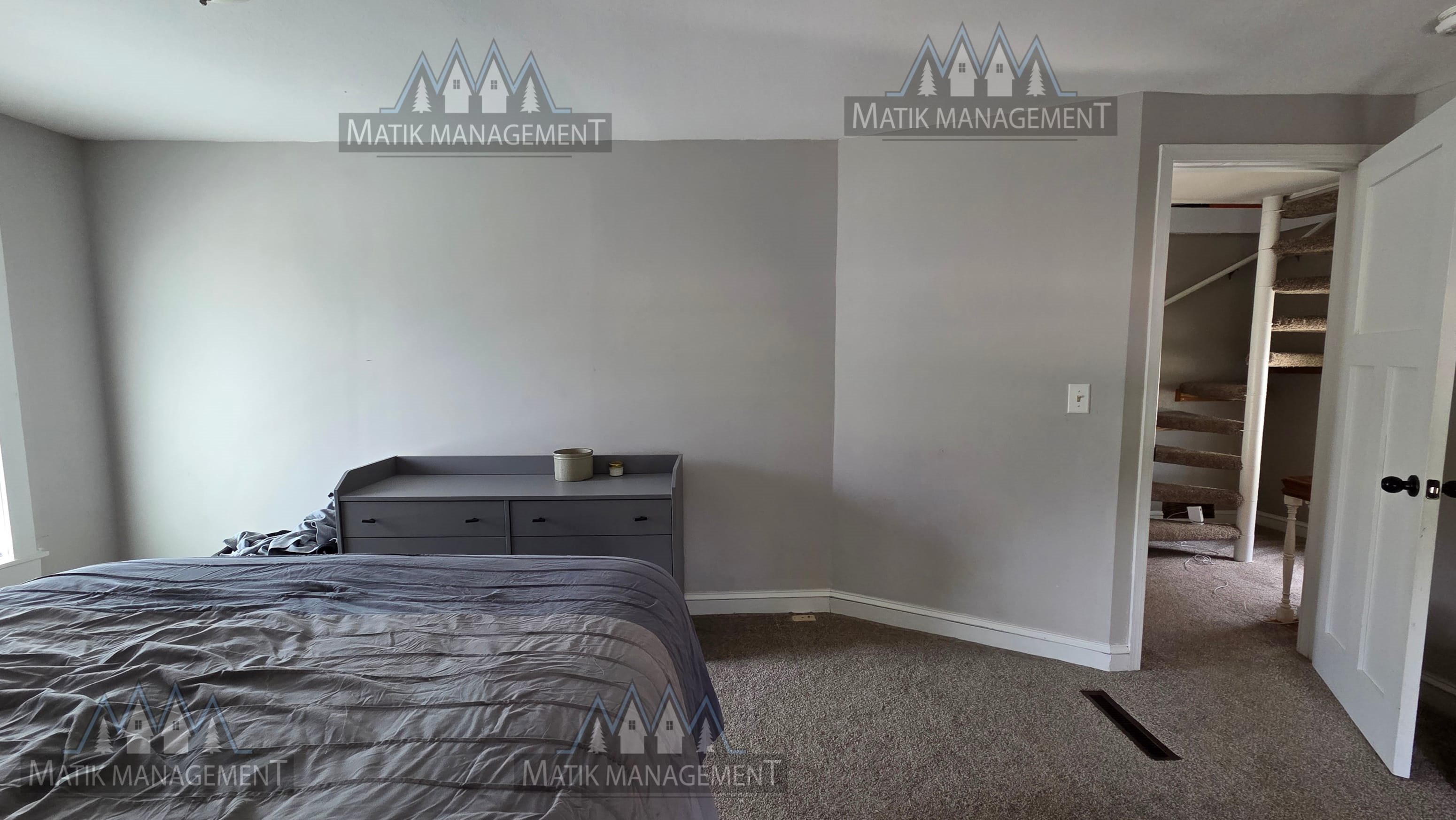 Gallery Photo 19