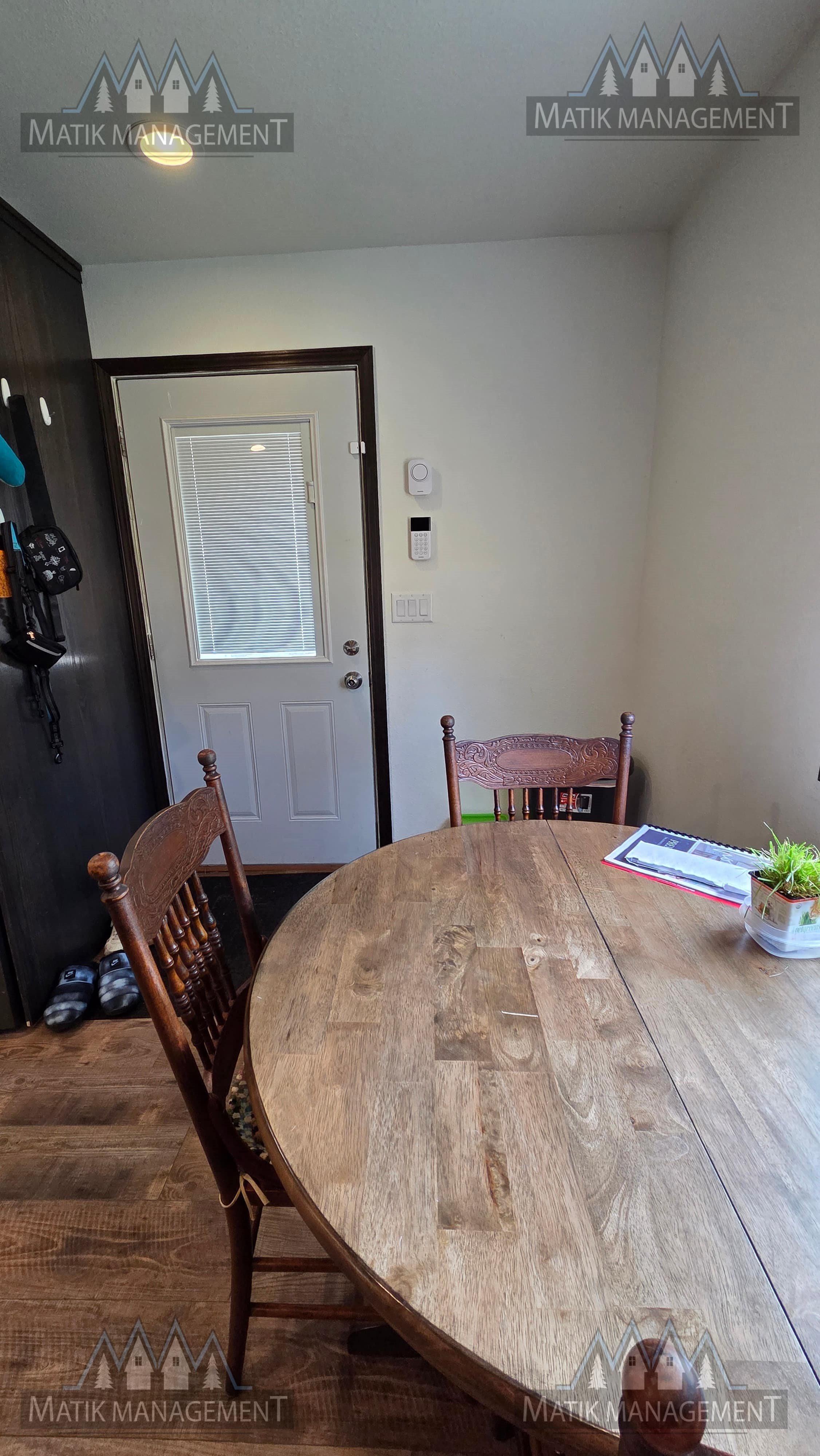 Gallery Photo 37