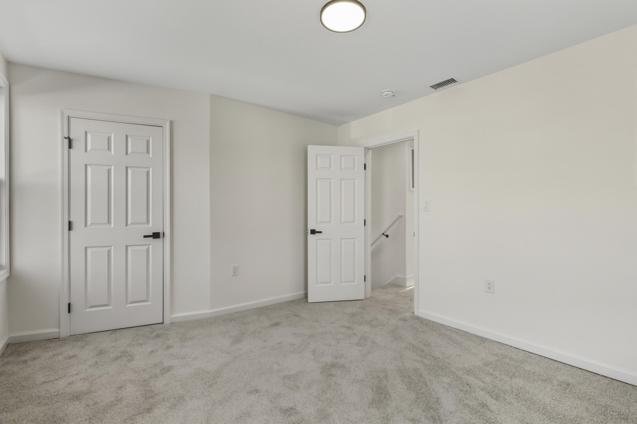 Gallery Photo 19