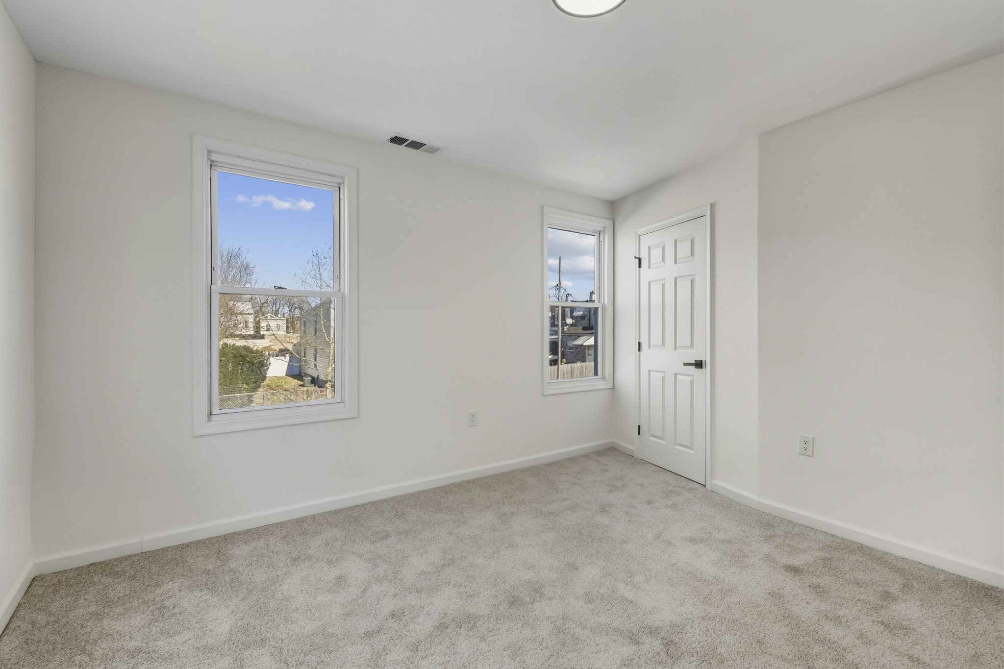 Gallery Photo 13